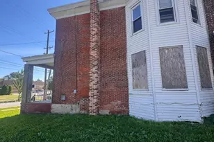 940 Highland Ave, Chester, PA 19013 - Photo 6