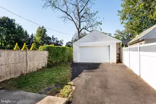 130 Eachus Ave, Bryn Mawr, PA 19010 - Photo 6