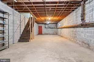 130 Eachus Ave, Bryn Mawr, PA 19010 - Photo 4