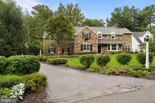507 Meadowbrook Cir, Wayne, PA 19087 - Photo 2