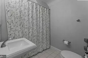507 Meadowbrook Cir, Wayne, PA 19087 - Photo 30