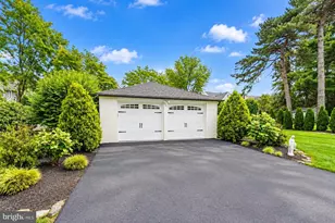 2919 Mapleshade Rd, Ardmore, PA 19003 - Photo 10