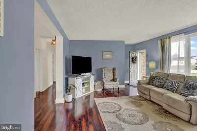 2116 Boxwood Drive, Broomall, PA 19008 - Photo 6