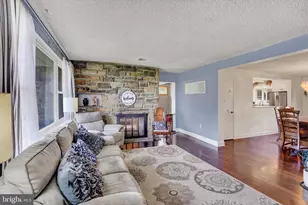 2116 Boxwood Dr, Broomall, PA 19008 - Photo 8