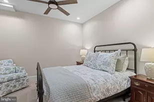 408 Ravenscliff Dr, Media, PA 19063 - Photo 54