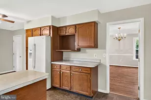 1610 Nicole Dr, Garnet Valley, PA 19060 - Photo 14