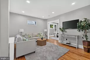 39 Cloverdale Ave, Upper Darby, PA 19082 - Photo 14