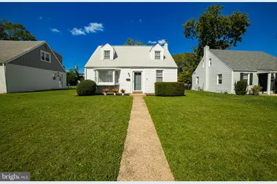 2213 Pershing Avenue, Morton, PA 19070 - Photo 2