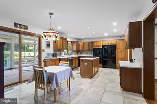 1 Thistle Ln, Media, PA 19063 - Photo 16