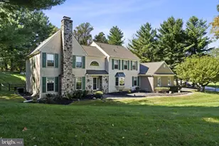 1 Thistle Ln, Media, PA 19063 - Photo 2