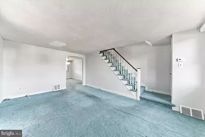 282 N Oak Avenue, Clifton Heights, PA 19018 - Photo 2