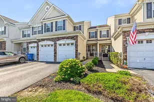 19 Wharton Dr, Glen Mills, PA 19342 - Photo 1