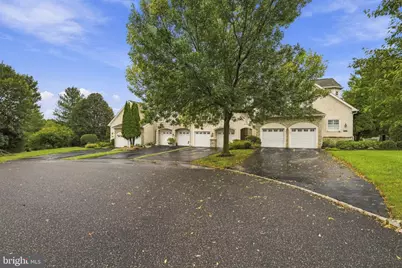 8 Three Oak Lane, West Chester, PA 19382 - Photo 2