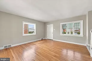 1030 Agnew Dr, Drexel Hill, PA 19026 - Photo 4