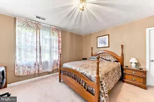 320 E Knowles Ave, Glenolden, PA 19036 - Photo 14