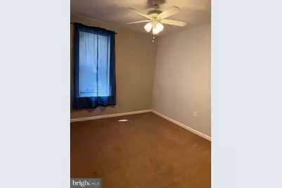 15 Walnut Street, Marcus Hook, PA 19061 - Photo 10