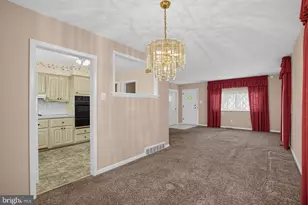 245 Talbot Dr, Broomall, PA 19008 - Photo 8