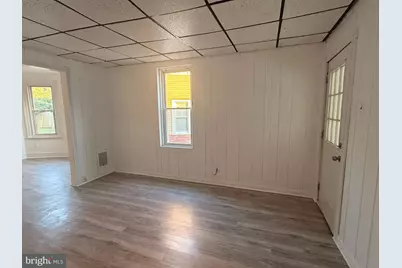 39 Walnut Street, Clifton Heights, PA 19018 - Photo 4