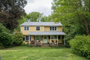 31 Green Valley Rd, Wallingford, PA 19086 - Photo 1