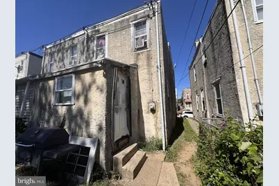 339 Taylor Terrace, Chester, PA 19013 - Photo 6