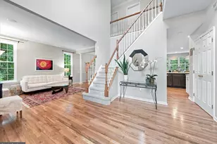 1231 Split Rail Dr, Garnet Valley, PA 19060 - Photo 4
