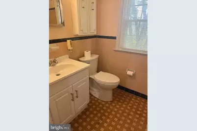 23 W Woodland Avenue, Springfield, PA 19064 - Photo 16