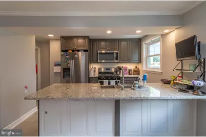 526 Jansen Avenue, Essington, PA 19029 - Photo 8
