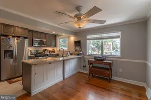 526 Jansen Ave, Essington, PA 19029 - Photo 4