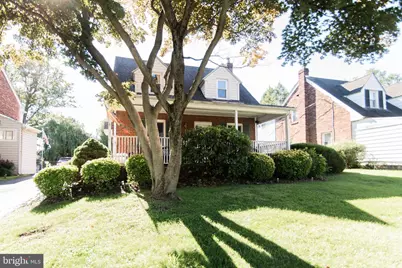 214 W Macdade Boulevard, Folsom, PA 19033 - Photo 4