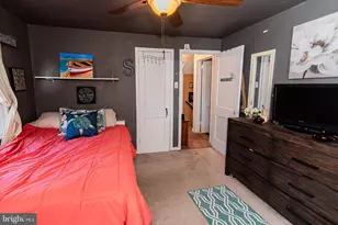 214 W MacDade Blvd, Folsom, PA 19033 - Photo 42