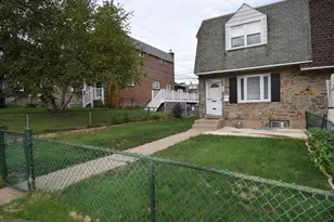 735 Windsor Cir, Folcroft, PA 19032 - Photo 2