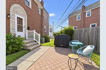 101 Lakeview Drive, Ridley Park, PA 19078 - Photo 2