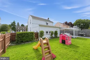 1027 Edgerton Rd, Clifton Heights, PA 19018 - Photo 32