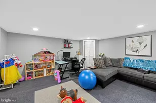 1027 Edgerton Rd, Clifton Heights, PA 19018 - Photo 28