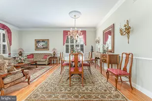 91 S Valentine Dr, Garnet Valley, PA 19060 - Photo 8
