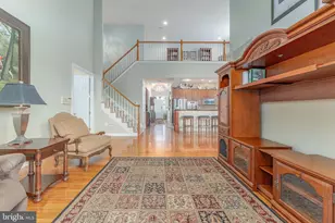 91 S Valentine Dr, Garnet Valley, PA 19060 - Photo 30