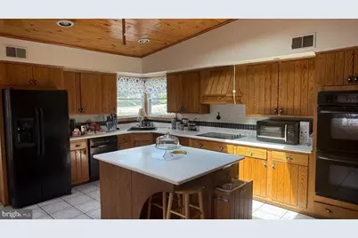 302 Felton Avenue, Sharon Hill, PA 19079 - Photo 8