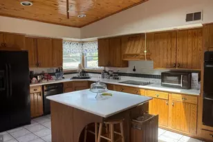 302 Felton Ave, Sharon Hill, PA 19079 - Photo 8