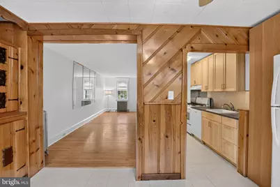 7057 Guilford Road, Upper Darby, PA 19082 - Photo 8