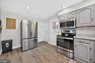 200 Providence Rd, Morton, PA 19070 - Photo 8