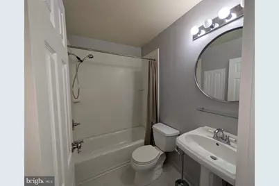100 E Glenolden Avenue #U-20, Glenolden, PA 19036 - Photo 14