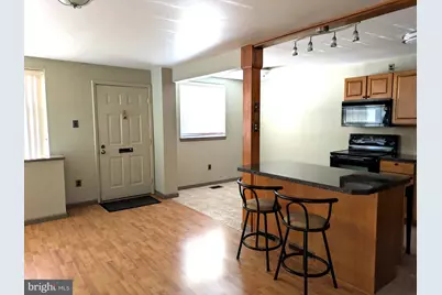 100 E Glenolden Avenue #U-20, Glenolden, PA 19036 - Photo 2