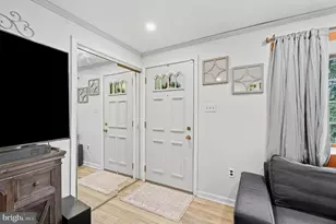4119 Baldwin Run Dr, Aston, PA 19014 - Photo 6
