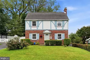 914 Stanbridge Rd, Drexel Hill, PA 19026 - Photo 1