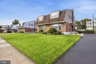 1422 Greenway Rd, Swarthmore, PA 19081 - Photo 2