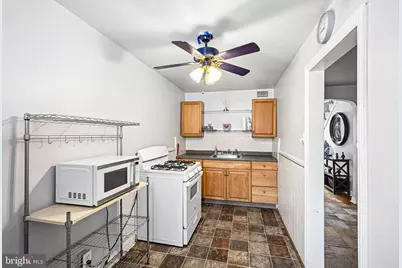 1302 Wycombe Avenue, Darby, PA 19023 - Photo 12