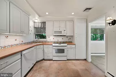 1155 S Lehigh Circle, Swarthmore, PA 19081 - Photo 12