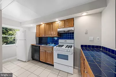 7039 Guilford Road, Upper Darby, PA 19082 - Photo 12