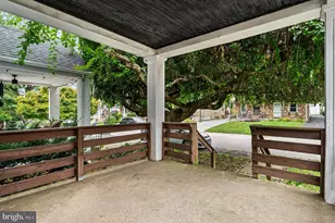 131 Eachus Ave, Bryn Mawr, PA 19010 - Photo 4