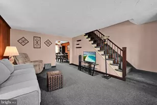 808 Hampshire Rd, Drexel Hill, PA 19026 - Photo 4